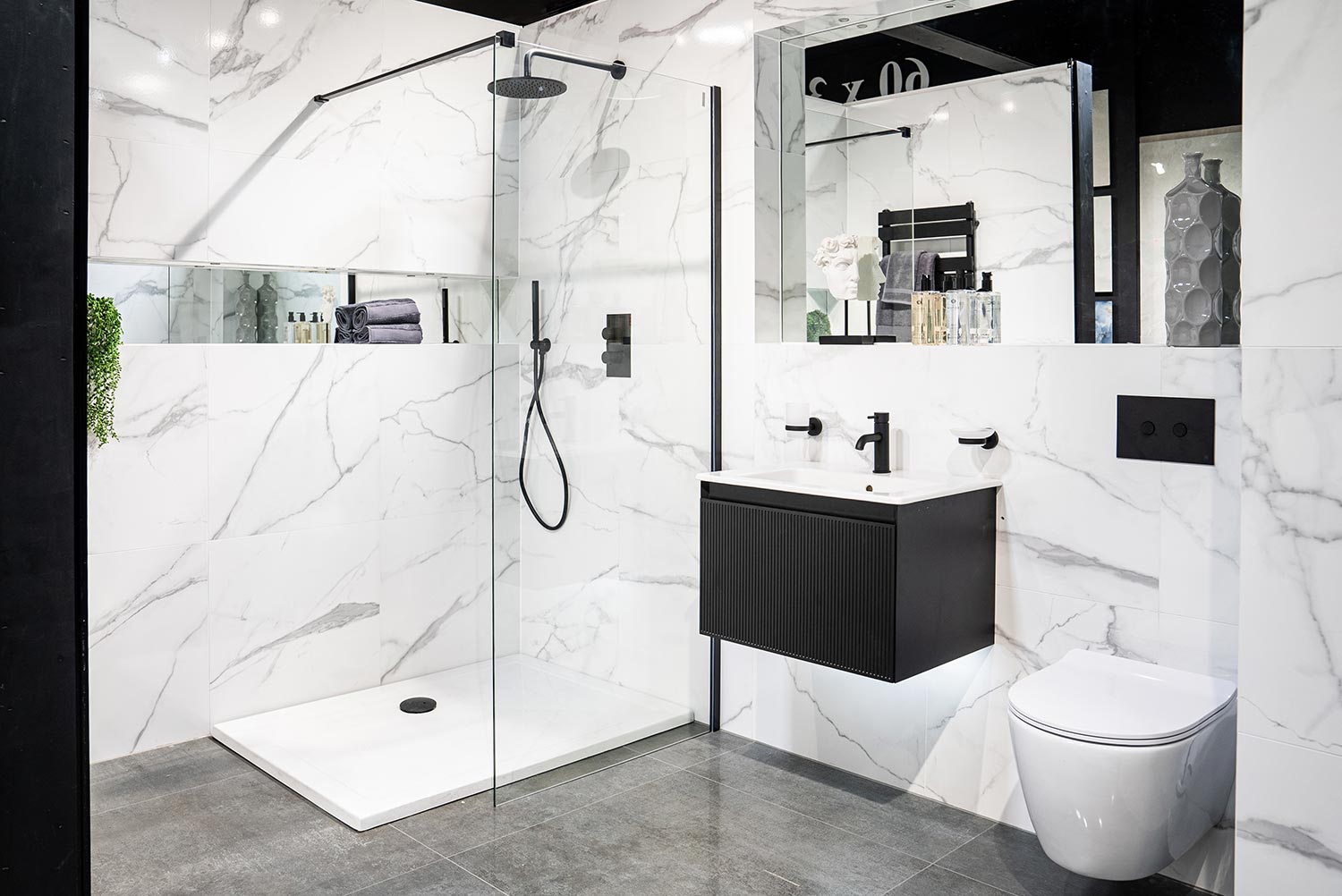 Porcelain vs Ceramic Tiles: Which Is Best for Your Bathroom?
